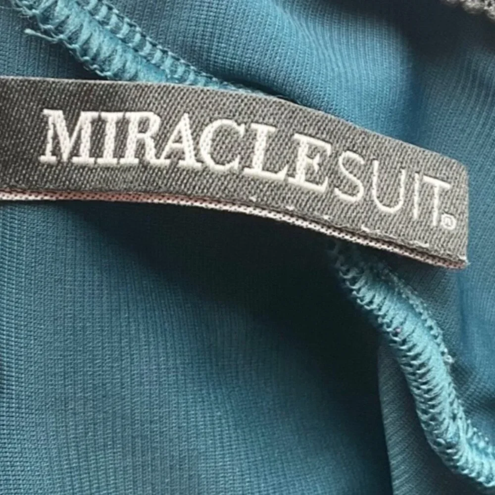 Miraclesuit Large Nova Green Must Have Oceanus One-Piece Swimsuit Draped - Picture 5 of 16